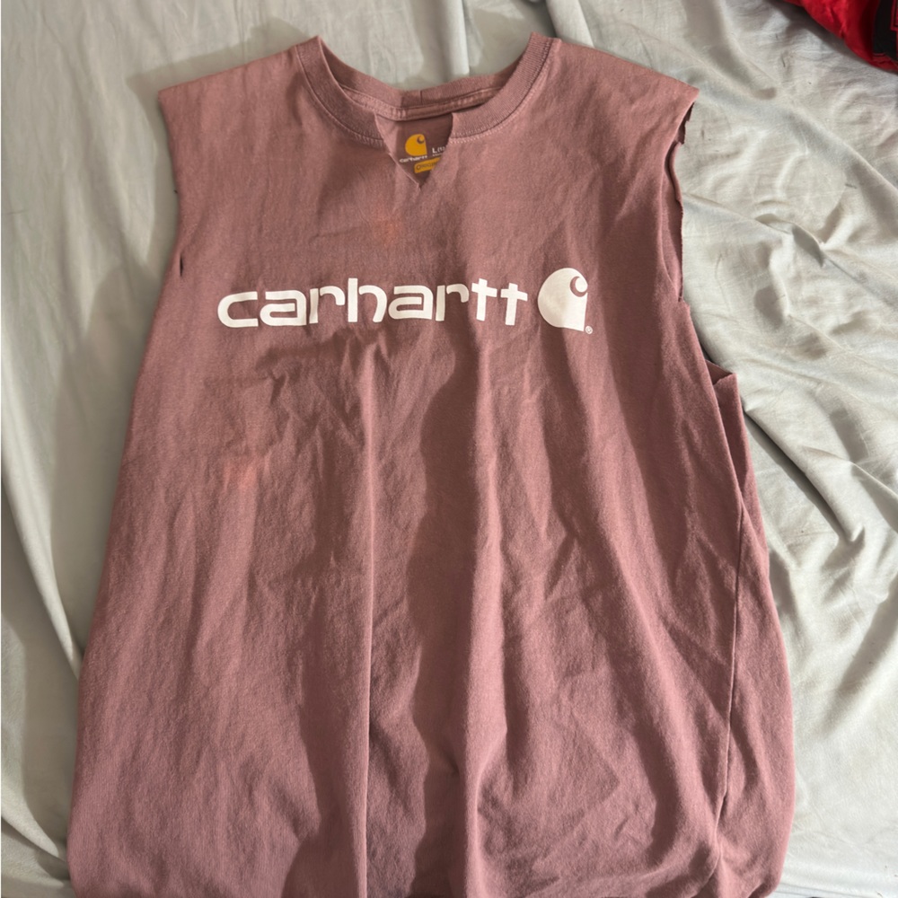 Women’s Short Sleeve Carhartt Graphic Original T in Size L.